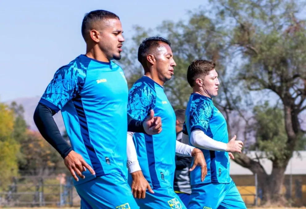 Jugadores del cuadro de ABB que esta tarde abren la fecha 14 del campeonato. Foto: ABB