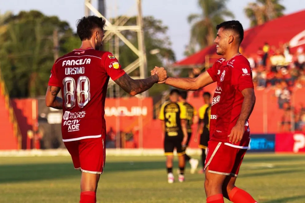 La celebración de los azucareros que le ganaron a The Strongest. Foto: APG