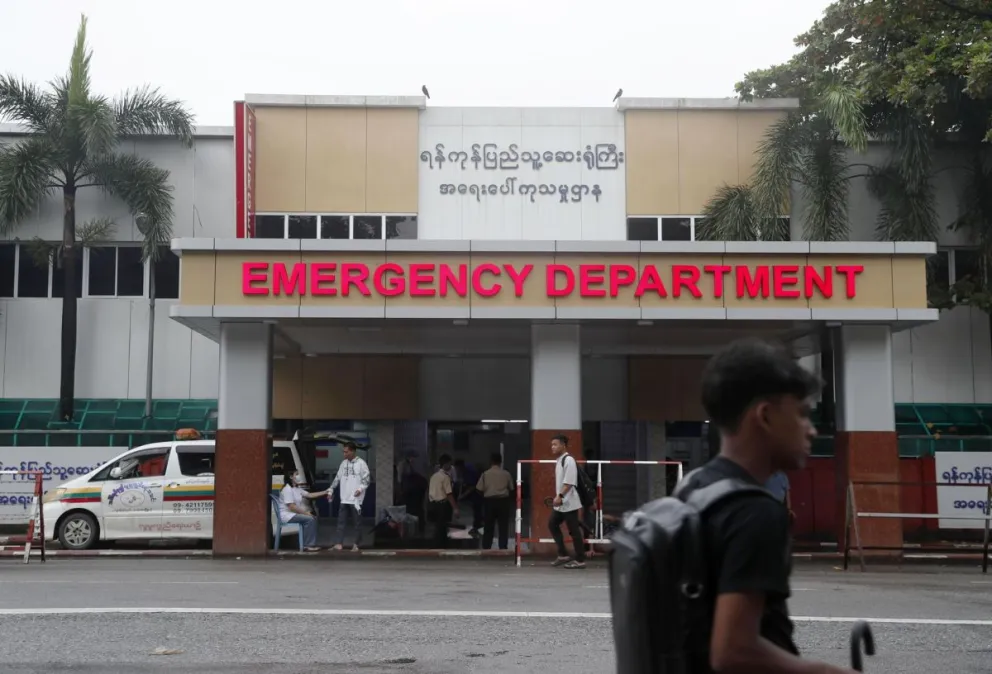 La entrada de emergencias de un hospital de Rangún, Birmania. Foto: EFE