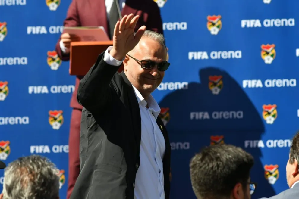 Fernando Costa Sarmiento, en la inauguración de la cancha del proyecto FIFA Arena. Foto: APG