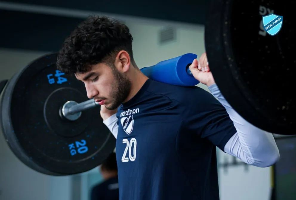 Carlos Sejas durante una sesión de gimnasio del club Bolívar en el CAR de Ananta. Foto: Club Bolívar