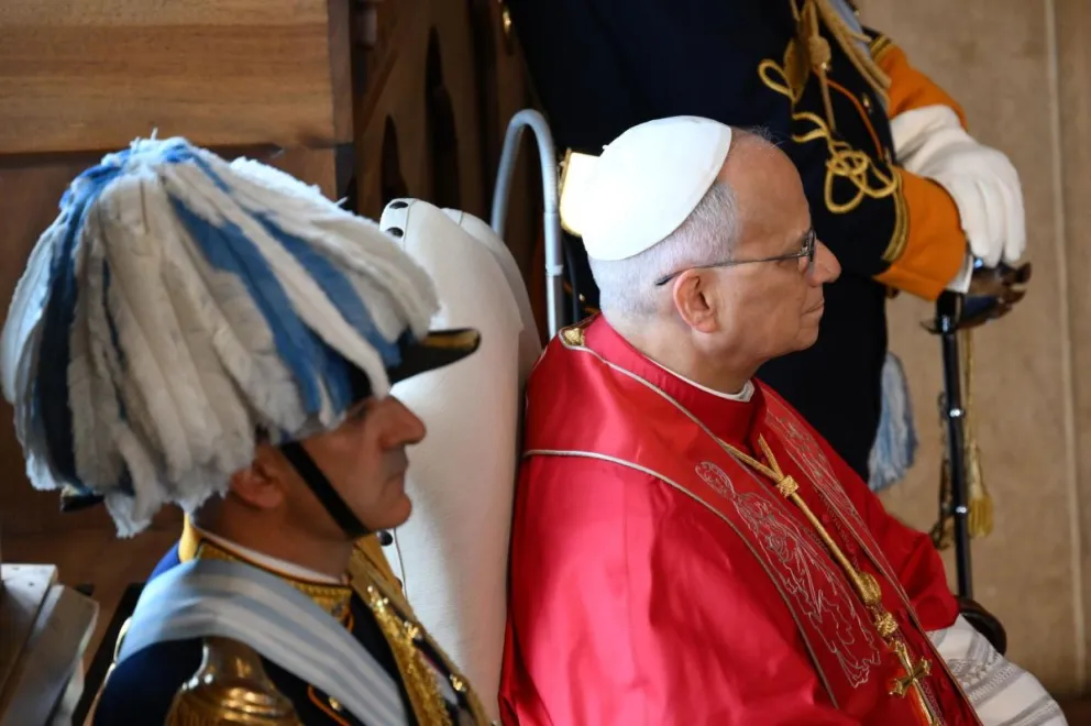 El papa León XIV durante un encuentro en el parlamento de San Marino, en el salón del Consiglio Grande e Generale (Gran Consejo General) del Palacio Público en San Marino, el 22 de agosto de 2026. Foto: EFE