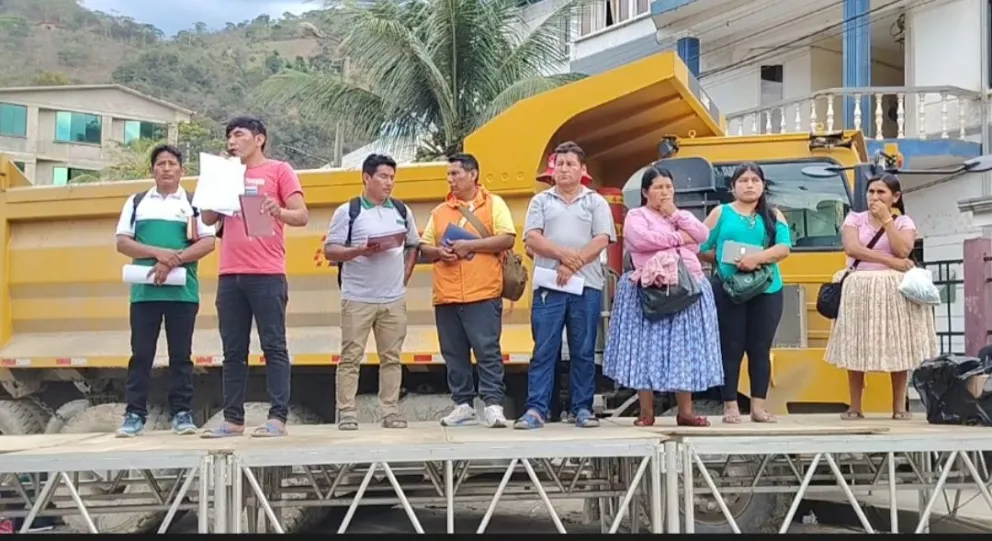 El cabildo decidió no devolver la maquinaria secuestrada de una operadora minera china