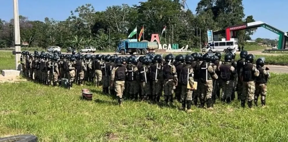 Militares refuerzan el control en Yapacaní. Foto: Captura de imagen