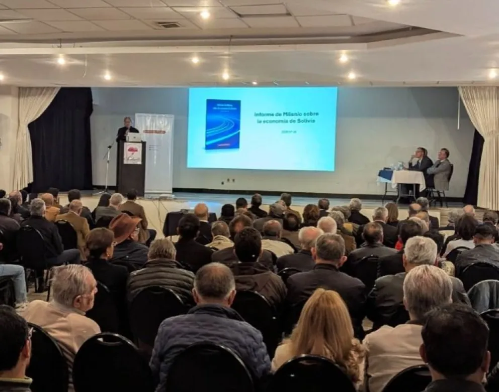 Presentación del “Informe de Milenio sobre la Economía Boliviana”. Foto: Fundación Milenio