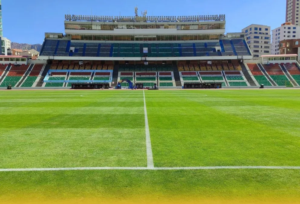 El campo de juego del escenario miraflorino que esta bajo la administración del Sedede. Foto: SDLP