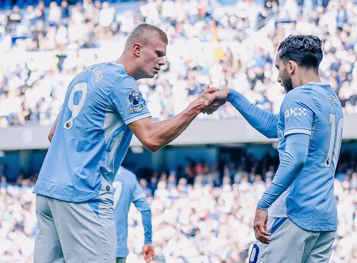 Manchester City beats Coventry after a hard-fought match