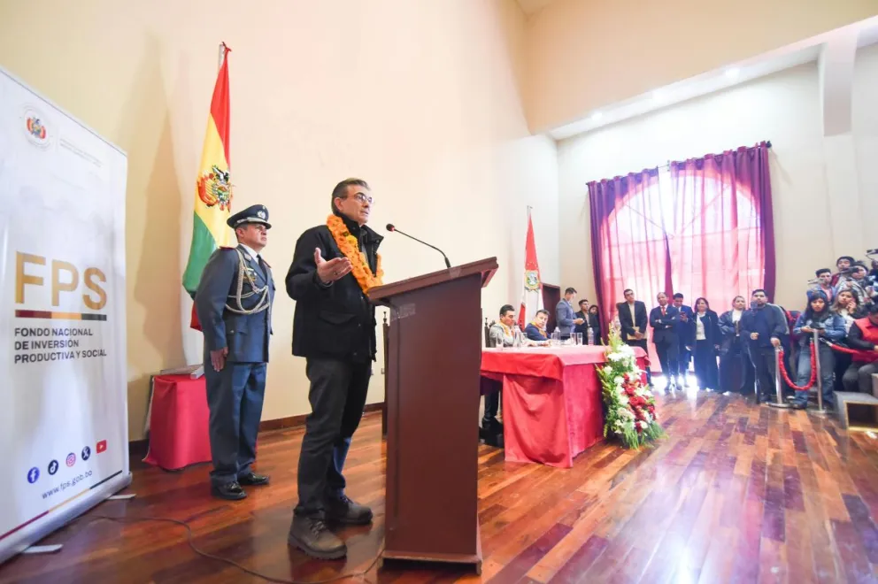 Rodrigo Paz durante su discurso en Tarija, este sábado. Foto: Of. del Presidente 