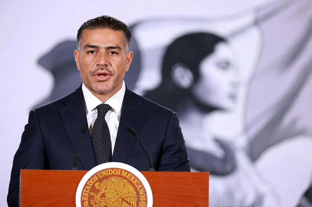 Archivo secretario de Seguridad y Protección Ciudadana, Omar García Harfuch, hablando durante una rueda de prensa en Palacio Nacional de la Ciudad de México (México). Foto: EFE