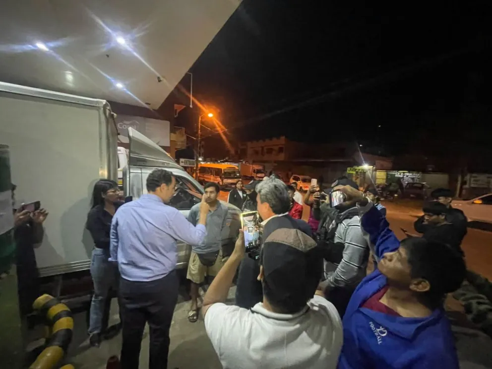 El cívico Agustín Zambrana, junto al fiscal Porras. Foto: RRSS de Zambrana 