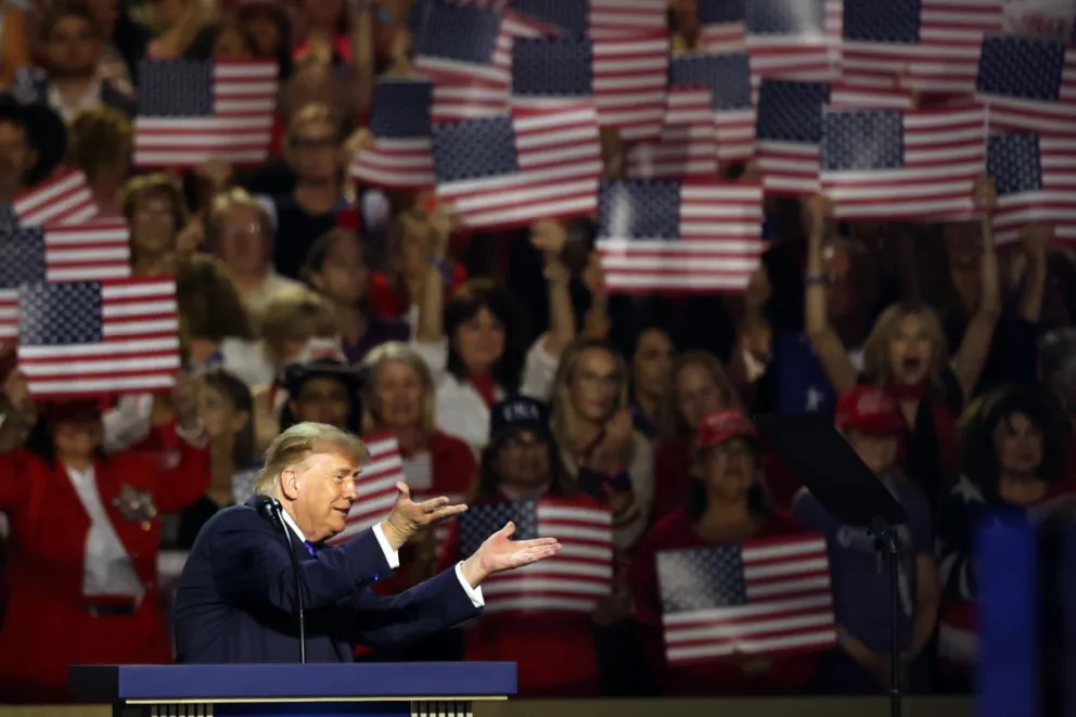 El presidente de los Estados Unidos, Donald Trump, pronuncia un discurso en la convención del Partido Republicano este, en Dallas (Estados Unidos). Foto: EFE