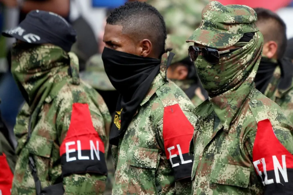 Fotografía de archivo de integrantes de la guerrilla Ejército de Liberación Nacional (ELN) . Foto: EFE