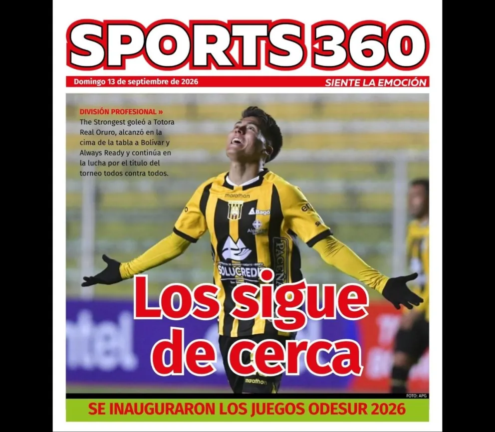 Estacio (izq.) y Lom festejan uno de los goles del Tigre frente a Real Oruro. Foto: Agencia Marka Registrada