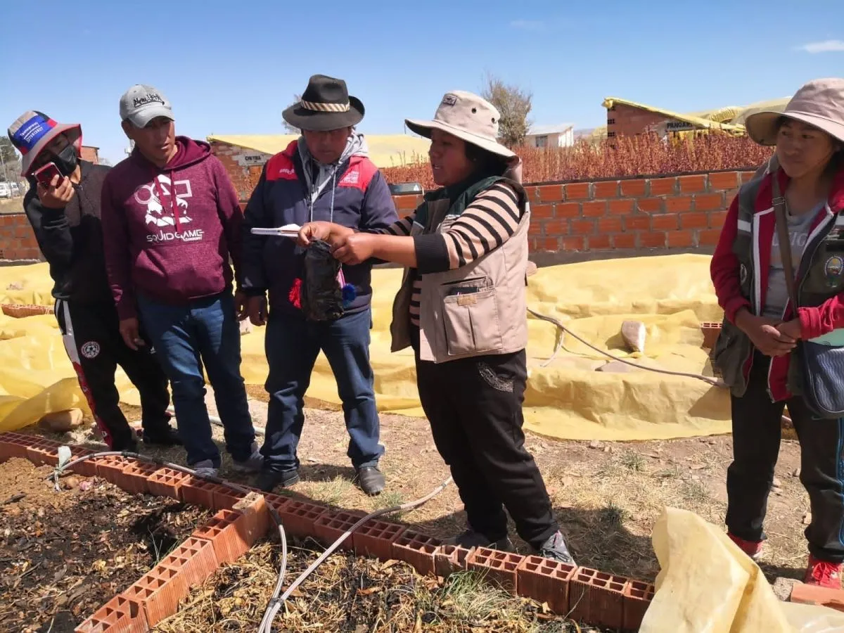 Free urban agriculture course opens in La Paz, Bolivia