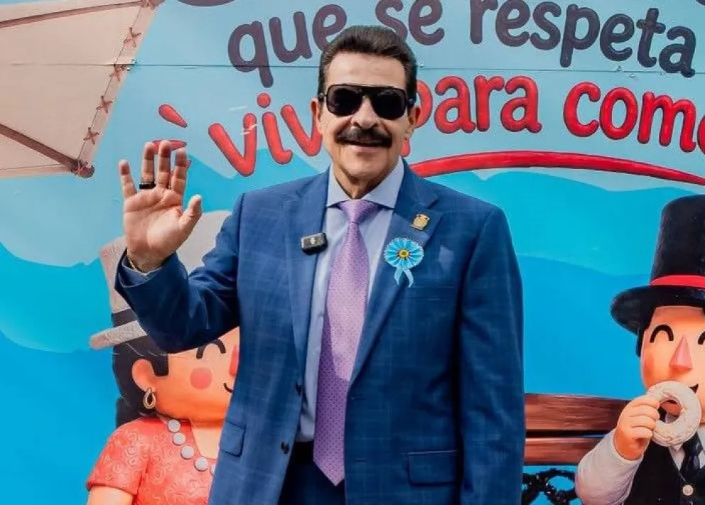 El alcalde Reyes Villa. Foto: RRSS de la autoridad. 