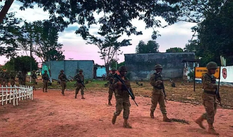 Patrullaje militar en San Ignacio de Velasco. Foto: Ministerio de Defensa