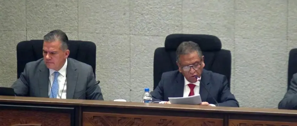 Los ministros de Defensa, Ernesto Justiniano y de Gobierno, Marco Antonio Oviedo. Foto: Unitel