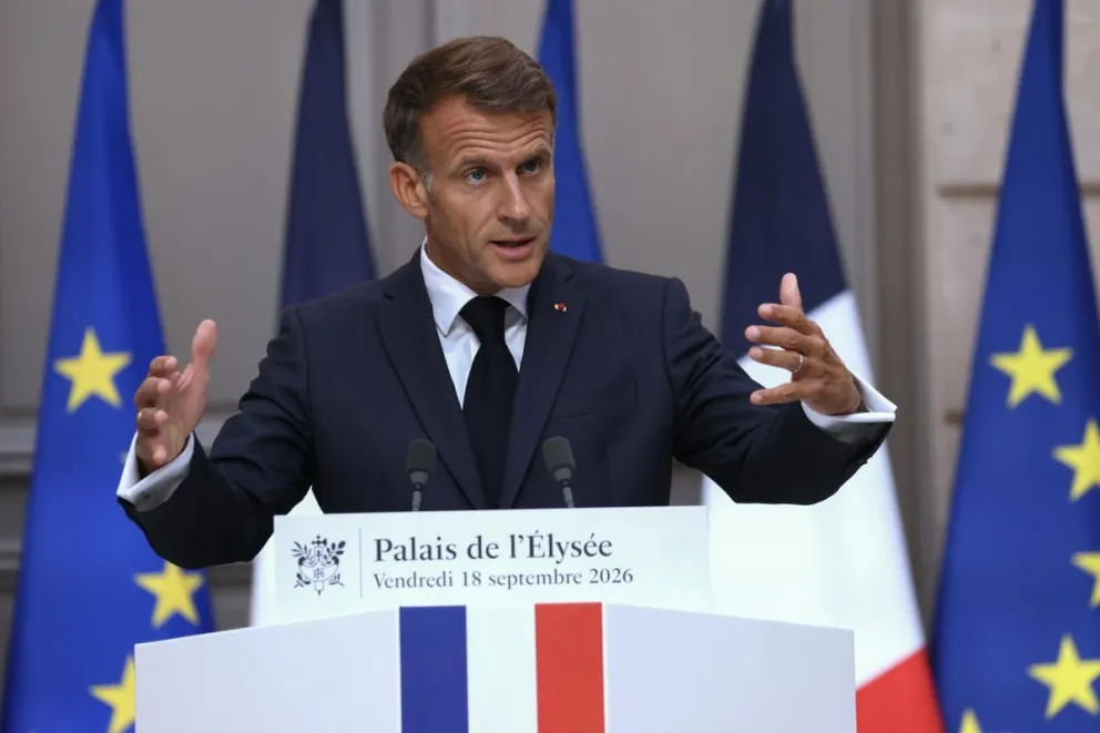 El presidente de Francia, Emmanuel Macron, se dirige a la audiencia durante una conferencia de prensa. Foto: EFE 
