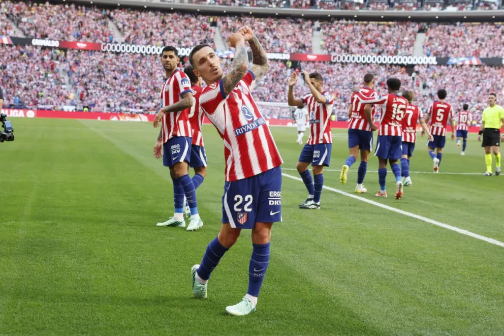El festejo de los jugadores del Atlético en el primer gol. Foto: CAM