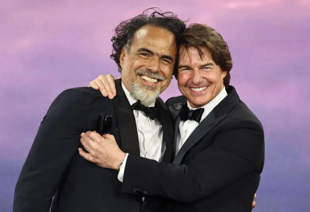El cineasta mexicano Alejandro González Iñárritu (i) y el actor y productor estadounidense Tom Cruise llegan al estreno mundial de la película 'Digger', en Leicester Square, Londres (Reino Unido), el 22 de septiembre de 2026. EFE