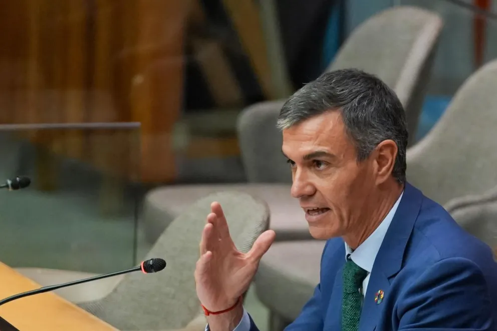 El jefe del Gobierno español, Pedro Sánchez, habla en el foro de la Asamblea General de Naciones Unidas en Nueva York (Estados Unidos). EFE/ Ángel Colmenares