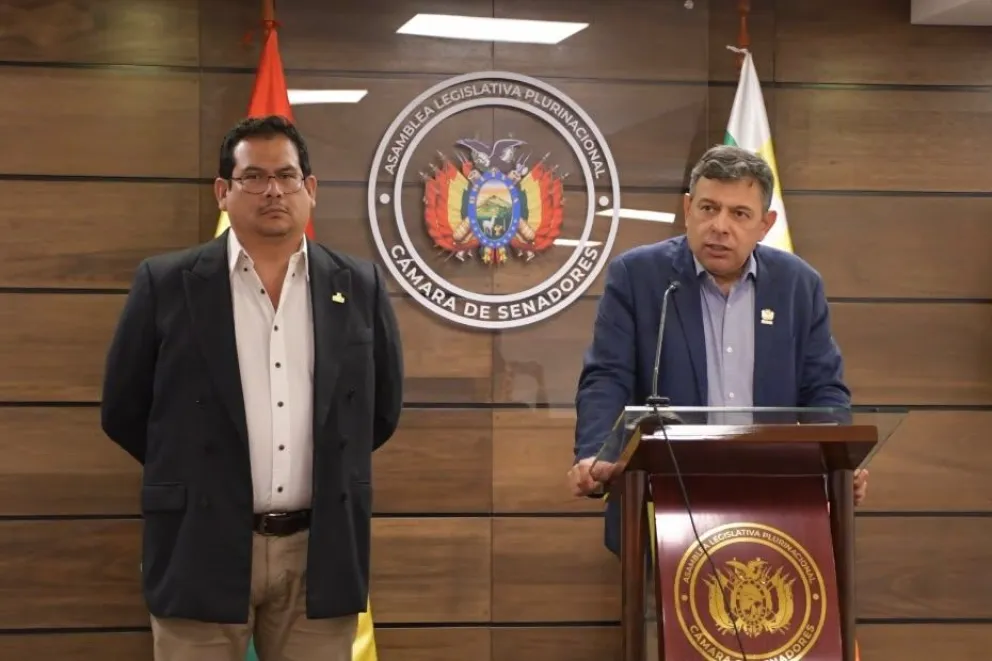 Los presidentes de las cámaras de Diputados y Senadores, Roberto Castro y Diego Ávila. Foto: Prensa ALP