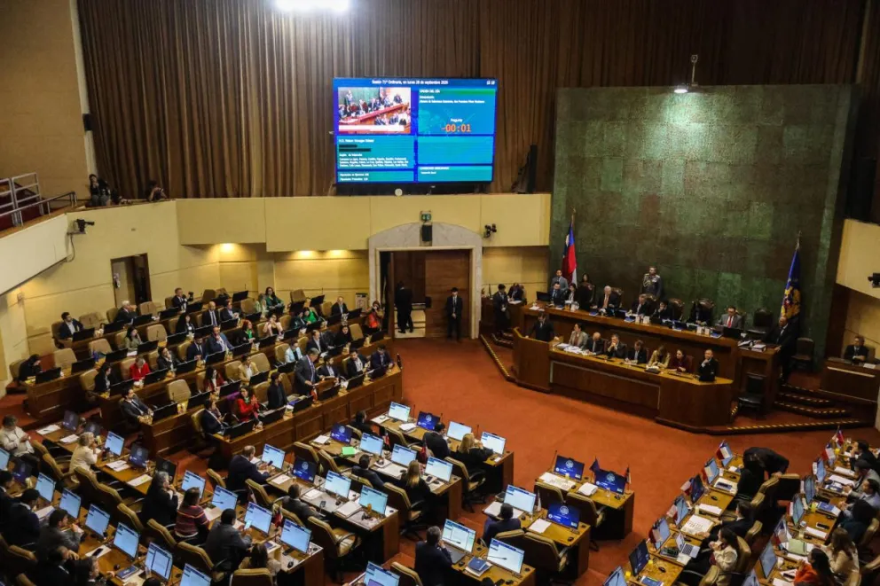 La sala de Diputadas y Diputados del Congreso Nacional, durante la interpelación. Foto: EFE
