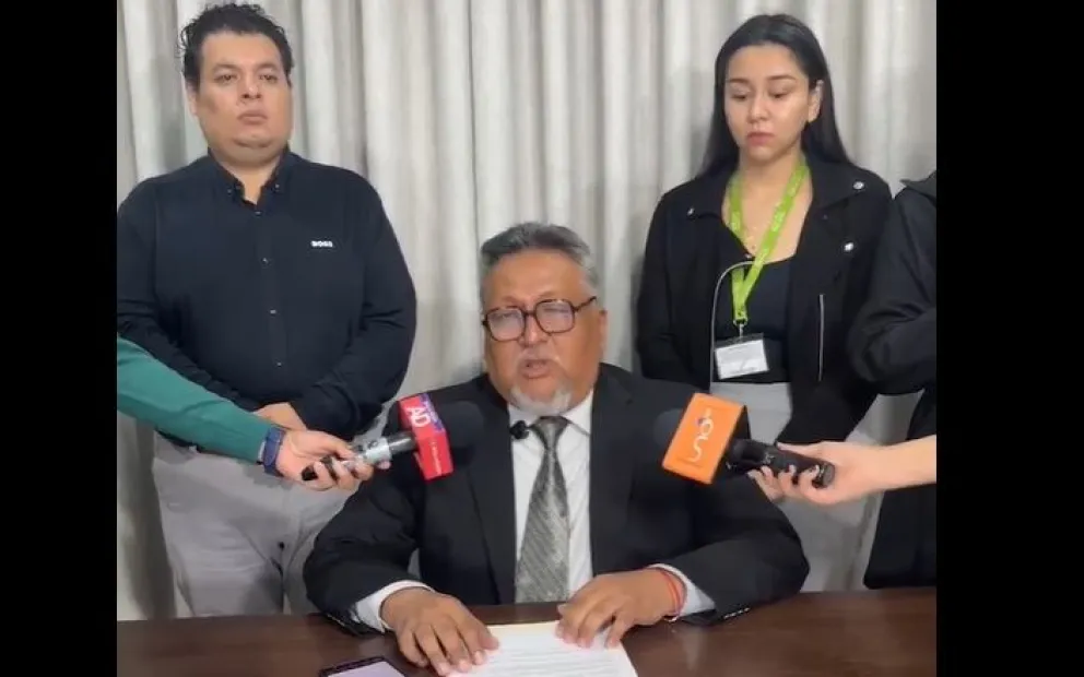 El fiscal Luis Montaño en conferencia de prensa la mañana de este jueves.
