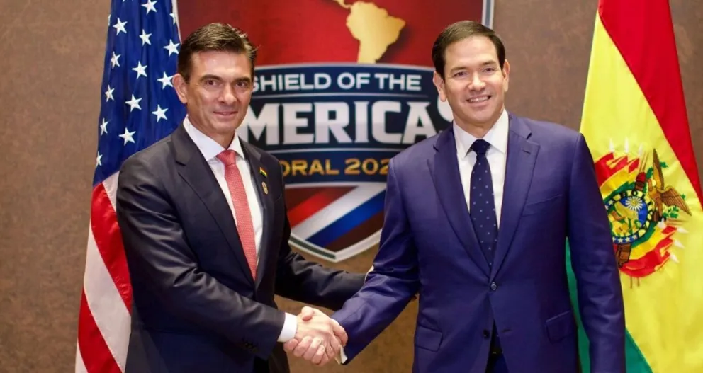 Presidente Rodrigo Paz y el secretario de Estado de los Estados Unidos, Marco Rubio, en la última reunión del Escudo de las Américas 