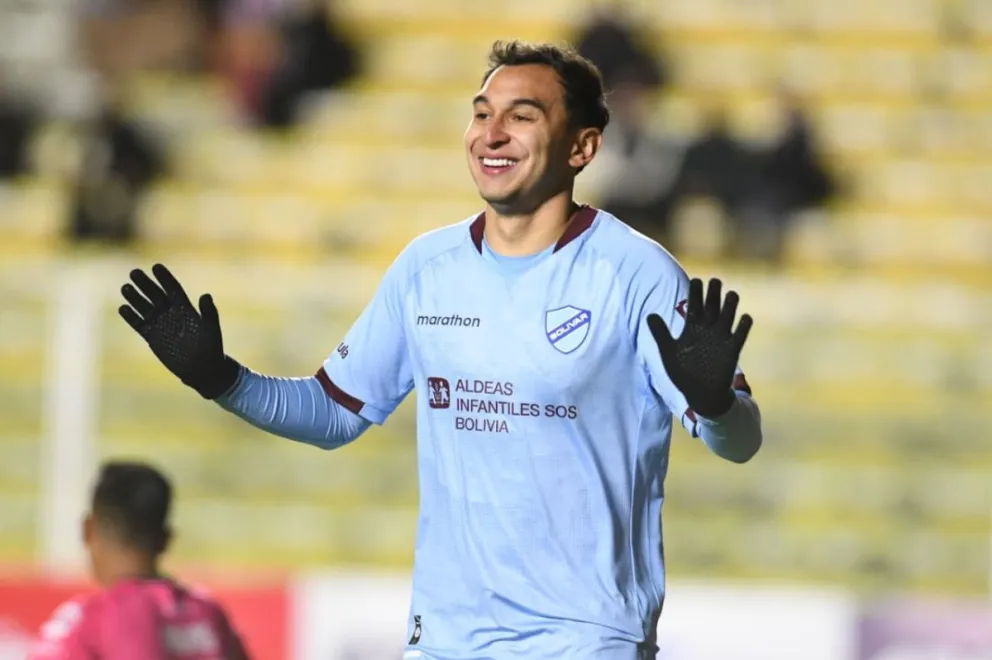 Bruno Miranda festeja el segundo gol de Bolívar ante GV San José. Crédito Agencia Marka Registrada