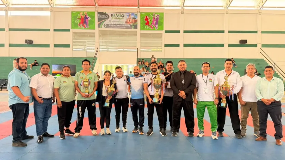 La premiación del campeonato. Foto: Feboka.
