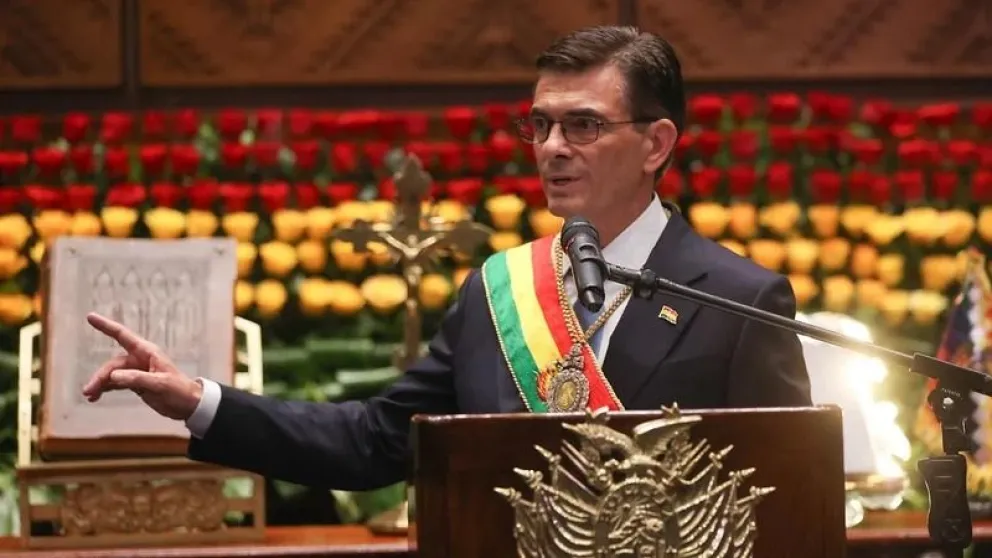 El presidente Rodrigo Paz en su discurso al momento de su posesión el 8 de noviembre de 2025. Foto: EFE