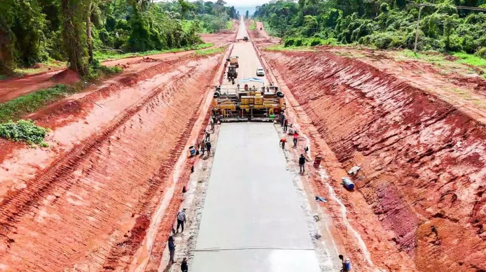 Una carretera en construcción. Foto: MOPSV