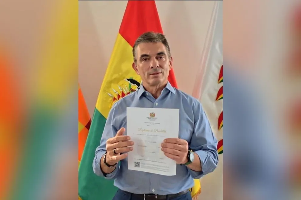El presidente Rodrigo Paz promulgó el decreto 5738. Foto: ABI