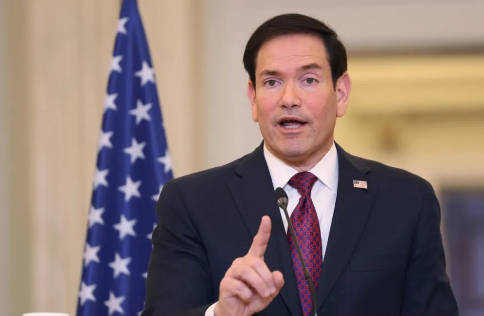 El secretario de Estado de EE. UU., Marco Rubio, este miércoles durante una rueda de prensa en el Ministerio de Asuntos Exteriores en Atenas, Grecia. Foto: EFE