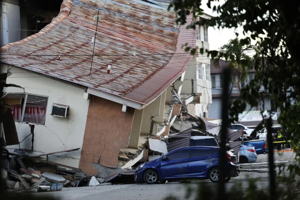 Edificación afectada por el terremoto de magnitud 7,7 que sacudió el sureste de Panamá. EFE