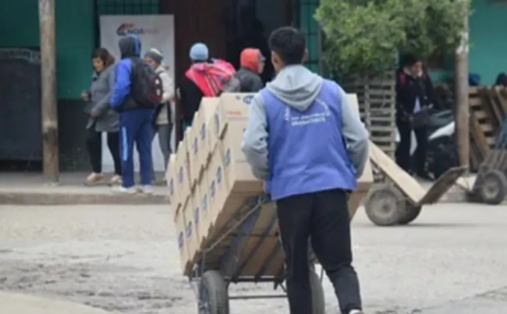 Con las nuevas disposiciones aduaneras y la continuidad de los operativos de seguridad, la frontera entre Argentina y Bolivia enfrenta cambios en sus mecanismos de control. Foto: El País de Tarija