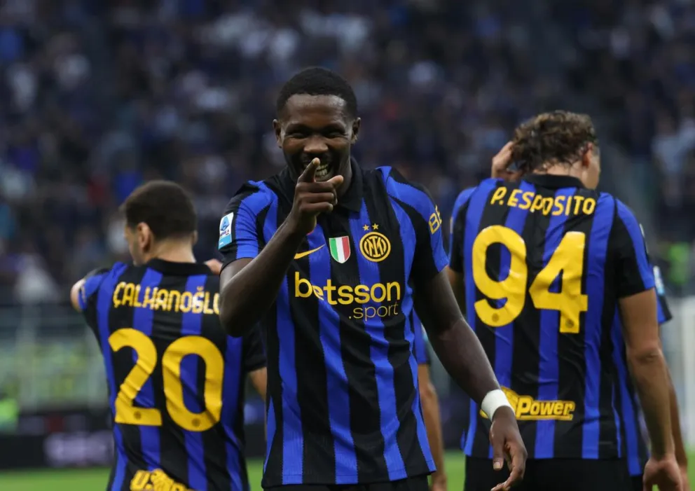 El jugador del Inter Milan Marcus Thuram celebra el 3-0. Foto: EFE.