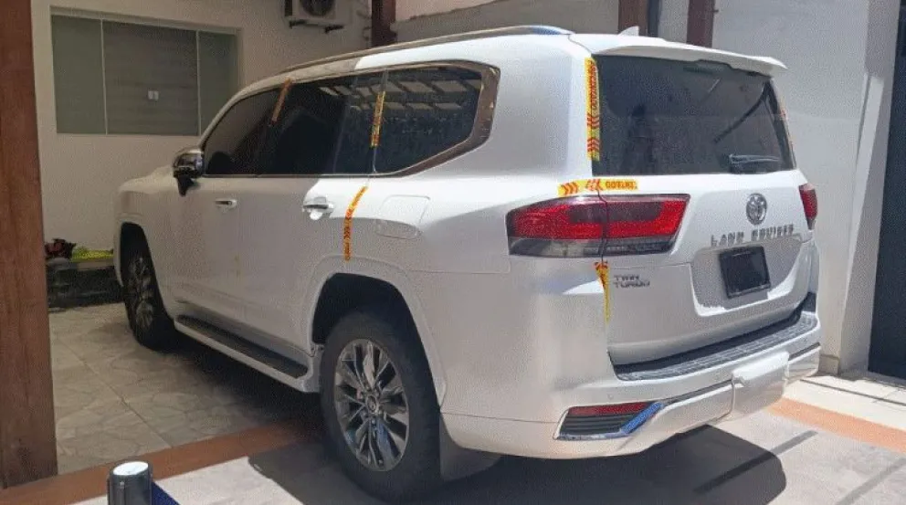 El vehículo que estaba precintado en la Fiscalía General, en Sucre. Foto: Correo del Sur