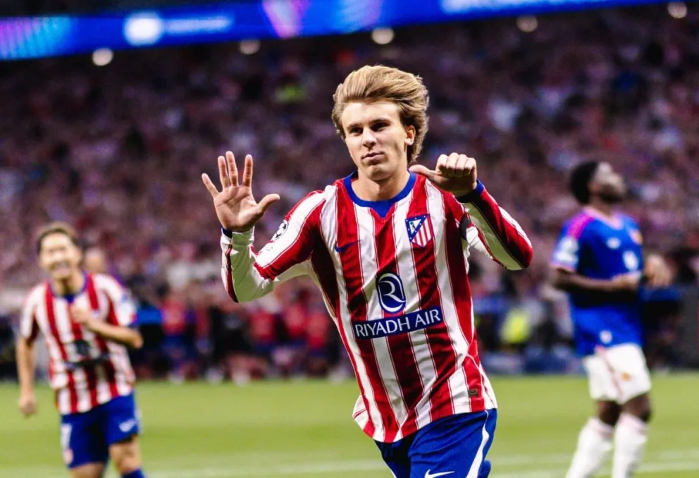 Lookman celebra el segundo gol del Atlético en el juego por la Champions. Foto: AM