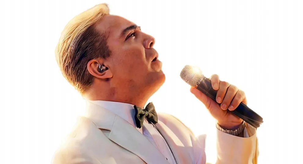 El cantante mexicano Cristian Castro, quien recibirá el Premio Billboard a la Trayectoria Artística y actuará en la gala de los Premios Billboard de la Música Latina. Foto: EFE