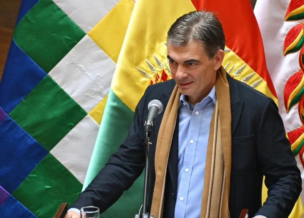 El presidente Rodrigo Paz en el acto con los ayllus guerreros en paz. Foto: Of. del Presidente 