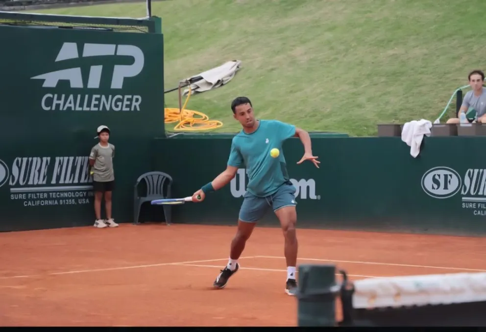 Delien durante el partido de semifinales que se disputó en esta jornada. Foto:Bolivia Open