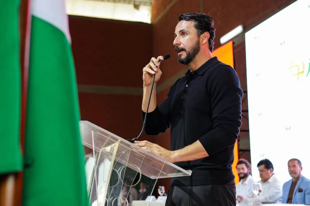 El gobernador cruceño Juan Pablo Velasco. Foto archivo tomada de la cuenta en RRSS del gobernador Juan Pablo Velasco
