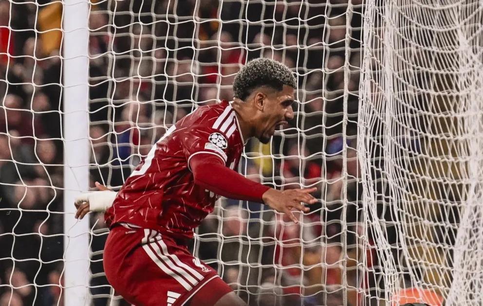 El uruguayo Ronald Araujo festeja el segundo gol del Liverpool ante el Villarreal. Crédito: Liverpool FC
