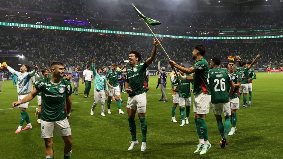 Jugadores del Palmeiras festejan su pase a la final. Foto: SE Palmeiras.