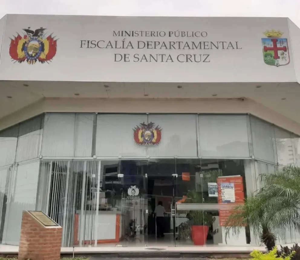 Félix Gerardo Balderas Arteaga y Julio César Porras Velarde trabajaban hasta hoy en el Ministerio Público de Santa Cruz. Foto: El Mundo