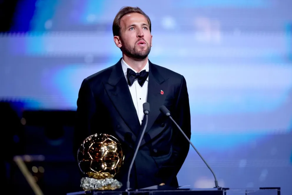Harry Kane gana su primer Balón de Oro. Foto: EFE.
